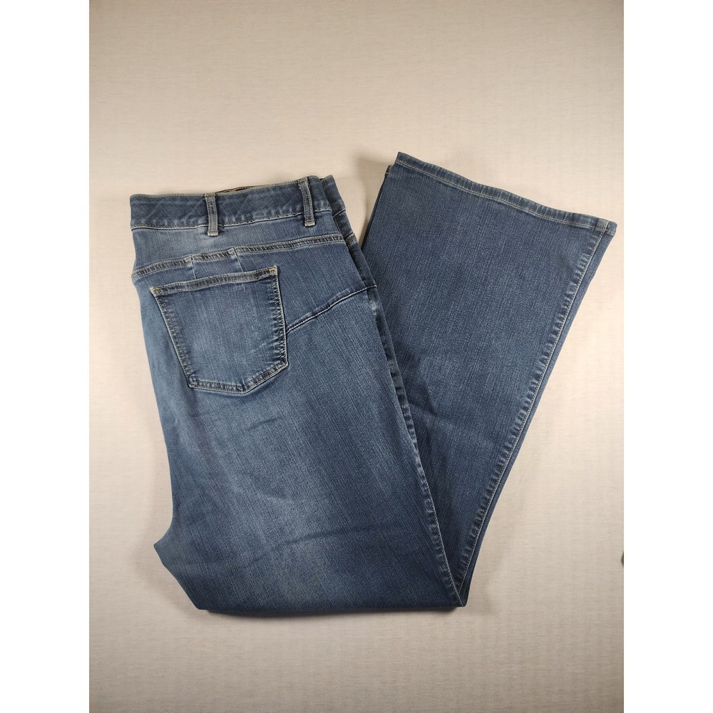 Torrid Bombshell Flare Jeans Womens 24S Blue Premium Stretch High Rise Denim